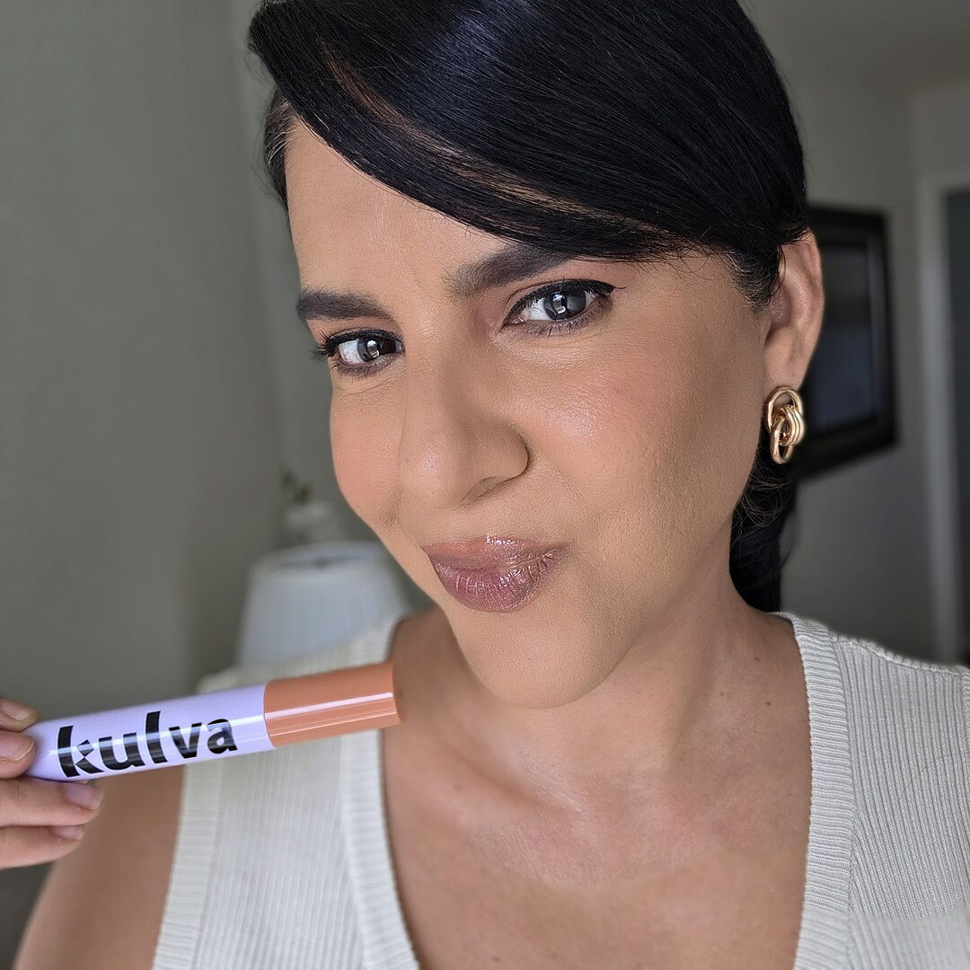 💞Last 3 hours 50% off!⏰:The Lip Oil That Redefines Longwear. Glossy & Stained, Perfected!